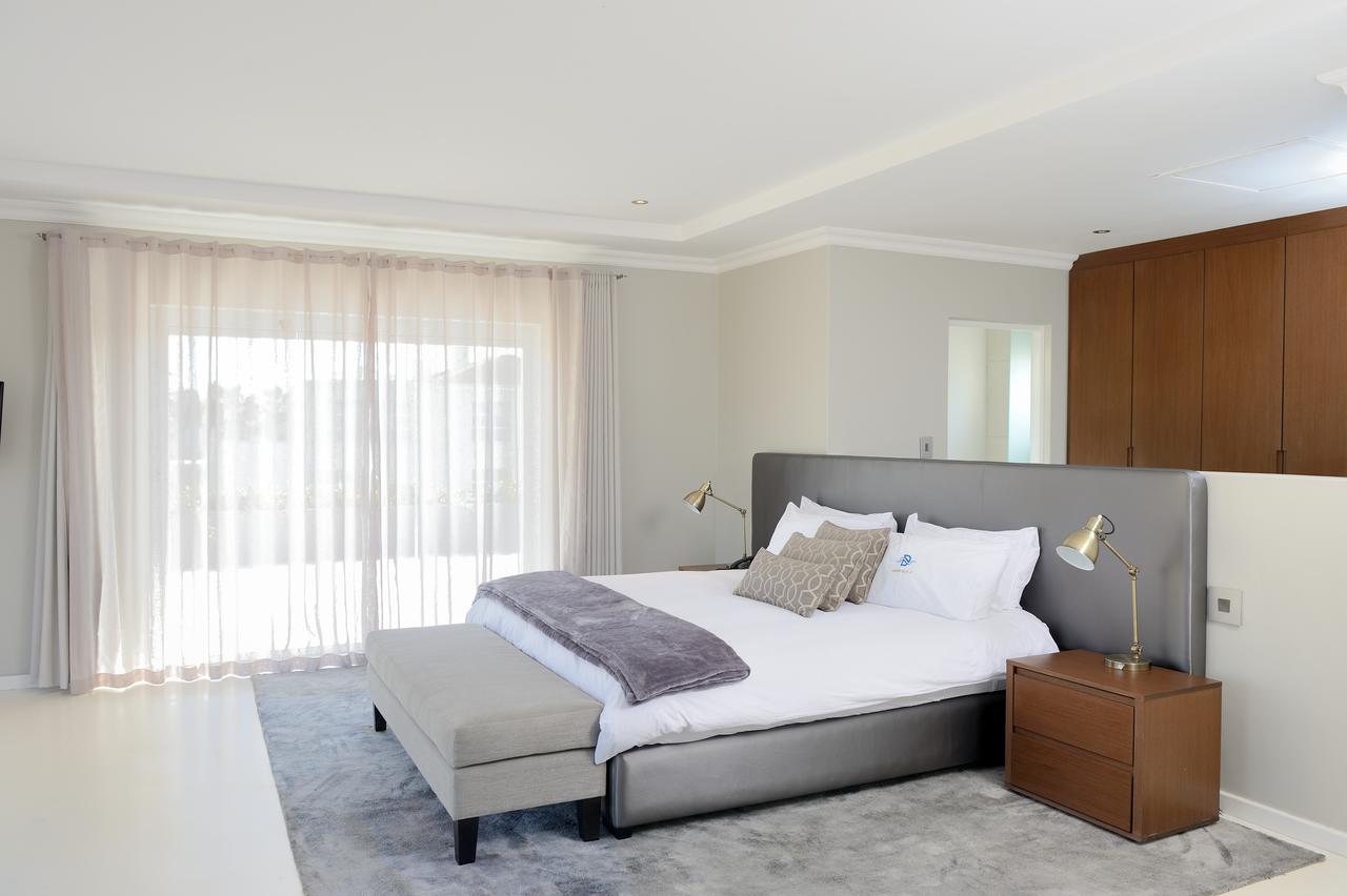 Grand Blue D Hotel Кейптаун Екстериор снимка